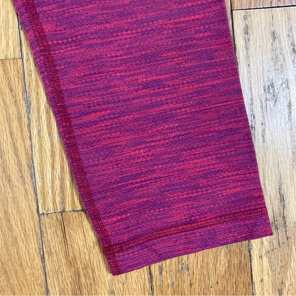 Lululemon Wunder Under Crop II in Space Dye Bumble Berry Flaming Tomato Size 8 - Picture 6 of 8
